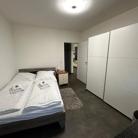 Moderne Fuer 4 Personen Im Herzen Von Marl*netflix*nespresso* Lägenhet