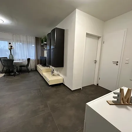 Moderne Fuer 4 Personen Im Herzen Von Marl*netflix*nespresso*