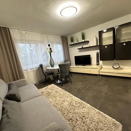 Moderne Fuer 4 Personen Im Herzen Von Marl*netflix*nespresso* *